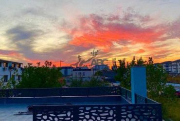 Vand Garsoniera Titan